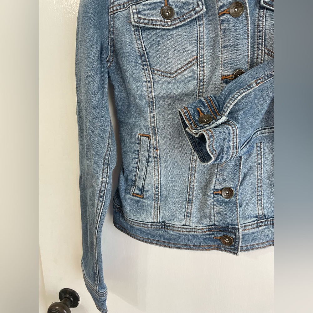 Jean jacket - Picture 4 of 4